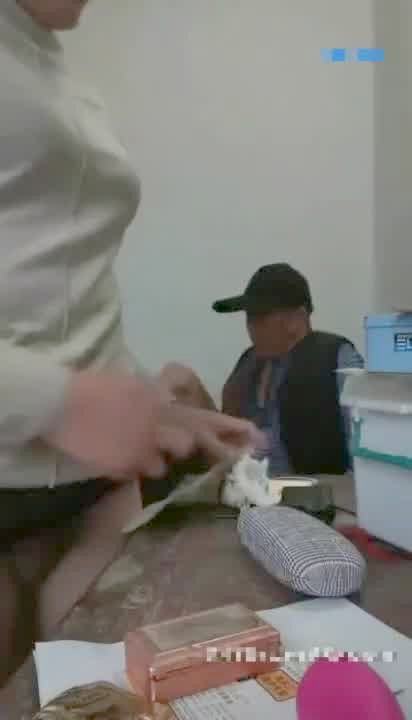 Amateur Asi Tico Esposa Tiene Sexo Con Viejo Para Mi Marido A Xchica