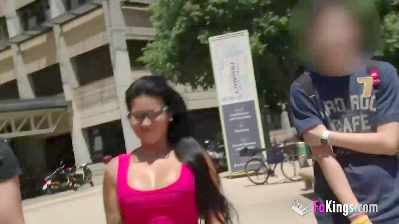 Finding A Bro At A Spanish Varsity To Have Sex Tania Hotntubes