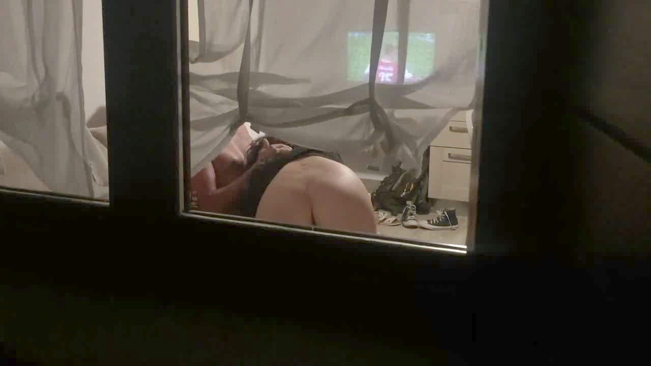 Voyeur Caught Couple Having Fuck A Thon Through Window Spying Nearby Resident Hotntubes