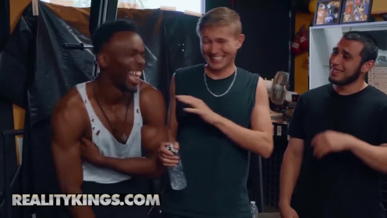 Yam Sized Ass Abella Danger Gets Pounded At The Gym Hotntubes