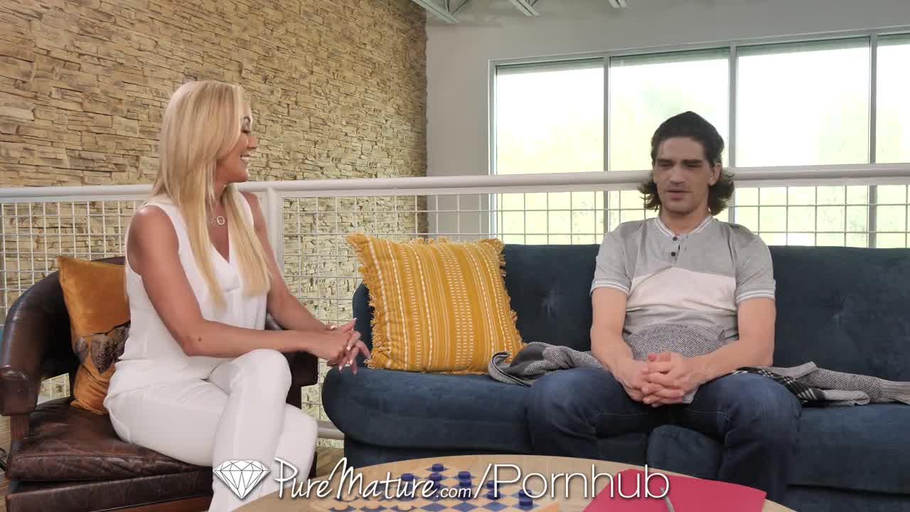 Aged Gets Fuck A Thon Therapy With Dr Love Hotntubes