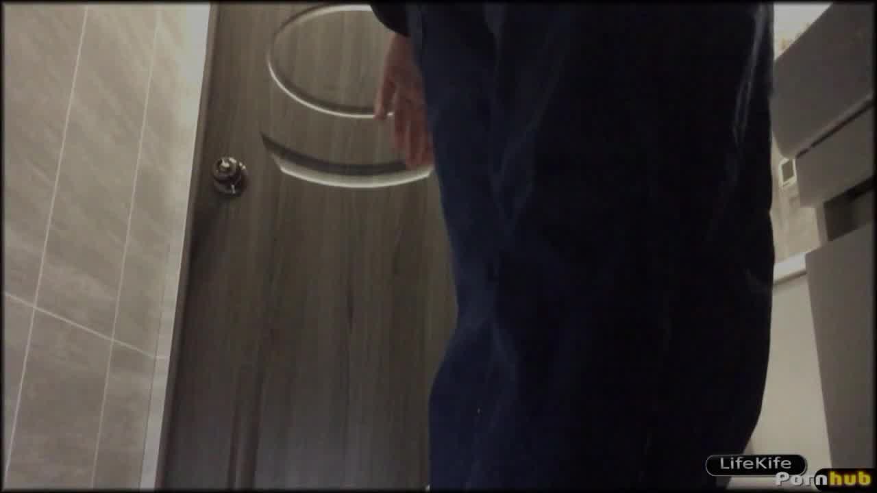 Fuck A Thon In The Night Club Restroom Part Hotntubes