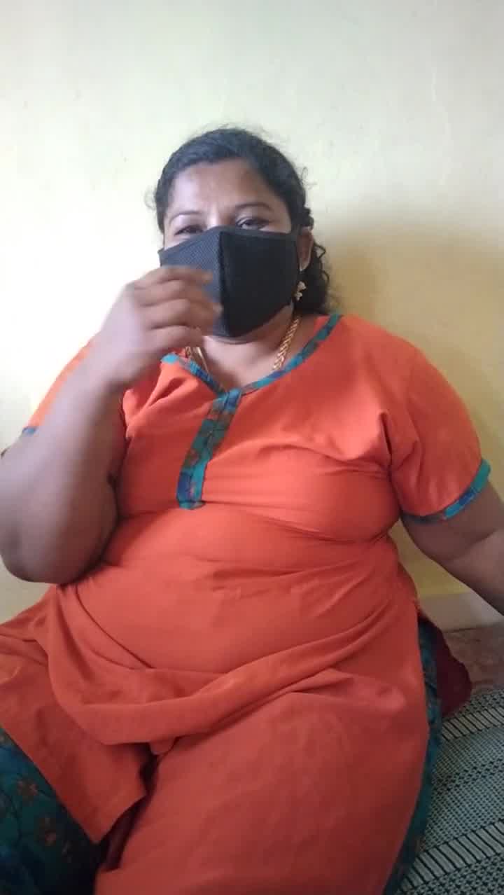 South Indian Aunty Discussing Her Intercourse Experience Porn E Hotntubes