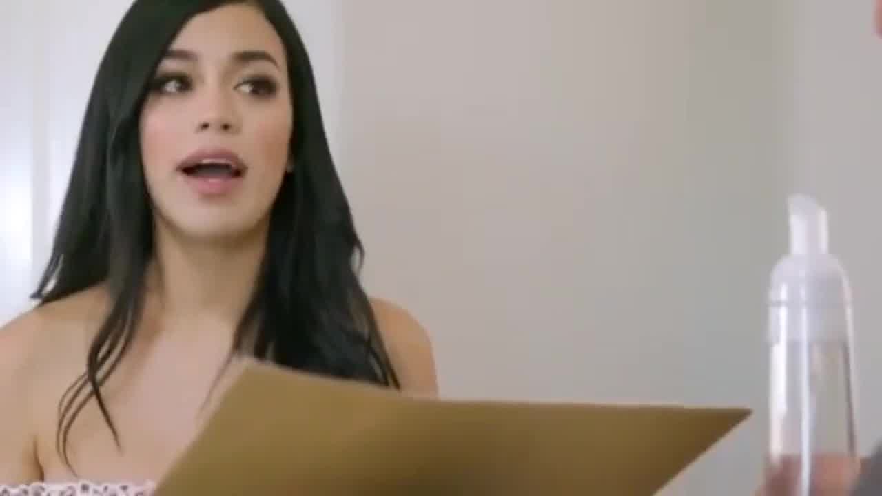 زوجة زوجة ابنته بعد التدليك HD HD Porn 2d Xalabahia