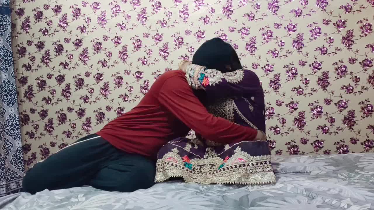 Indian Suhagraat Sex First Night Of Wedding Romantic Hump With Hindi
