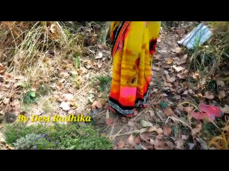 Деревня на открытом воздухе обнаженная женщина Дехати в сари - порно видео хинди 