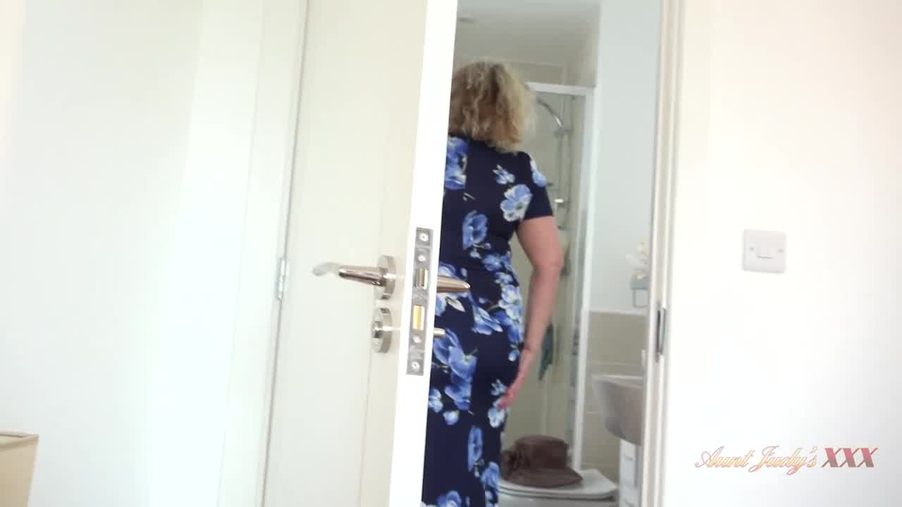 Auntjudysxxx Walking In On Your Big Titted Bbw Step Auntie Camilla Pov Hotntubes