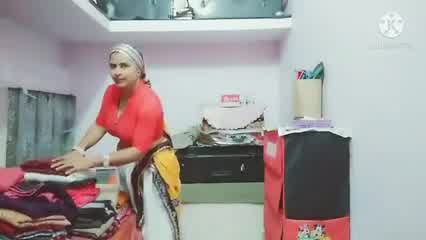 Indian Mon Sadaf Aunty Passionate Sundress Exercise Porn E Hotntubes