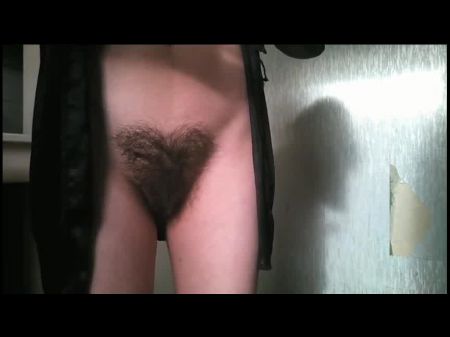 Волосатая с маленькими сиськами, бесплатно киска порно видео EC 