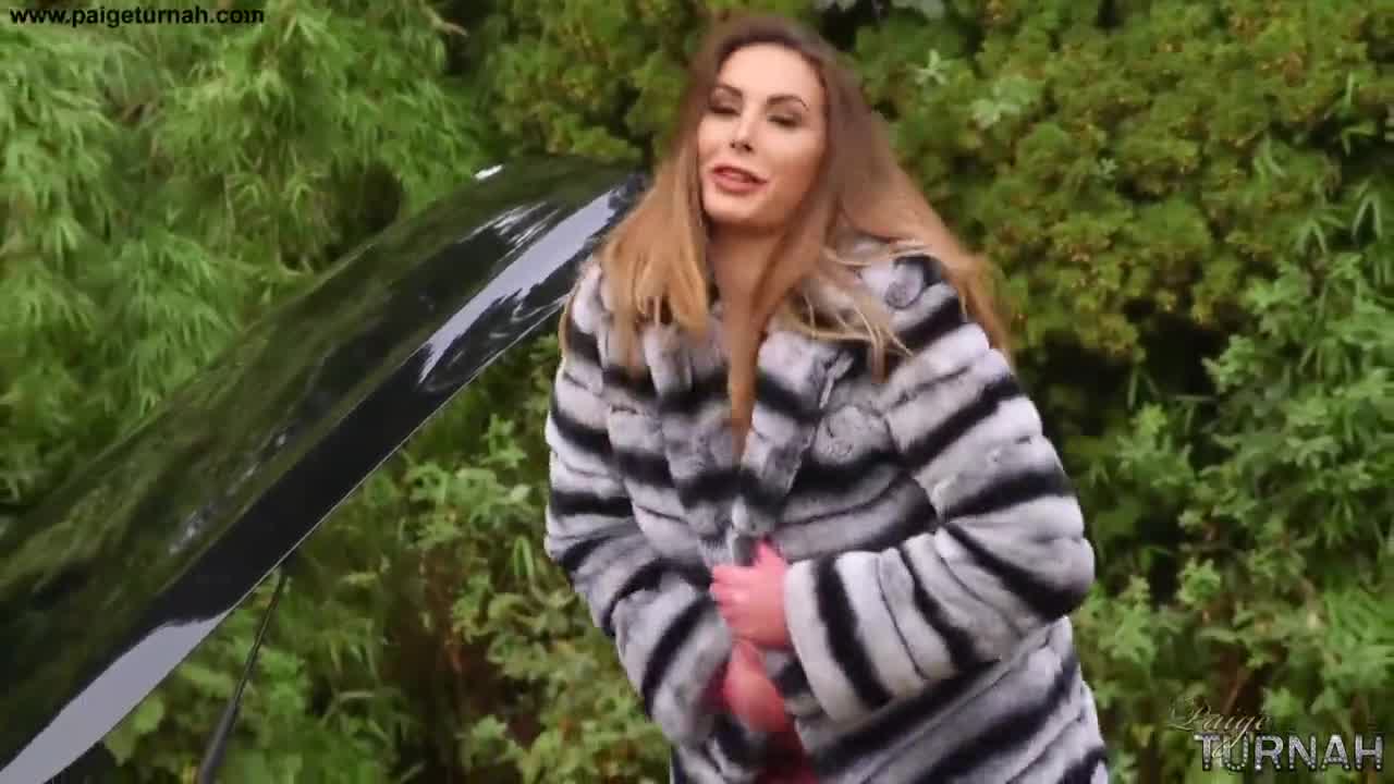 Brit Nico Bbw Paige Turnah Hace Cualquier Cosa Para Que Stranger Ayude