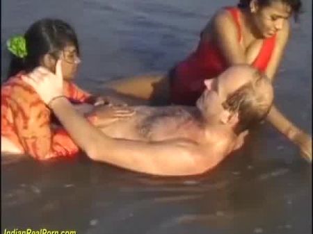 Настоящий индийский веселье на пляже, бесплатно XXX Porn Porn Video F1 