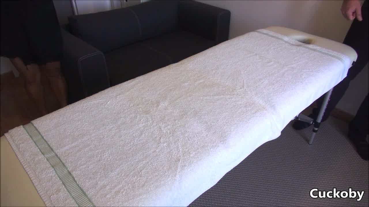 Cheating Rubdown At Home With Pro Fuck A Thon Masseuse Hotntubes