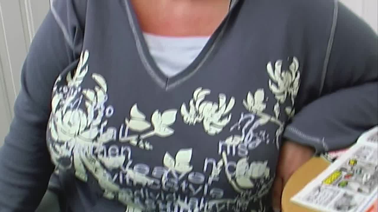 تتمتع BBW الألمانية المذهلة باللعب مع دسارها المفضل Xalabahia
