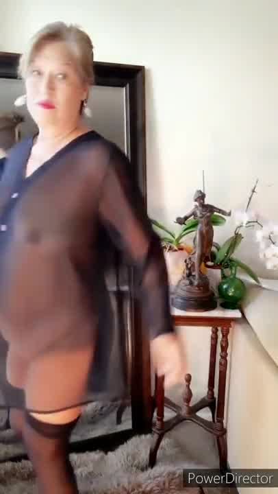 Dressing Masturbating Bushy Coochie Middle Aged Latina Dame Hotntubes