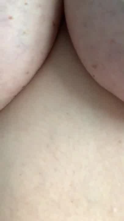 BBW مع الثدي الثقيل الضخمة الأم تريد الأم الرضاعة الطبيعية Xalabahia