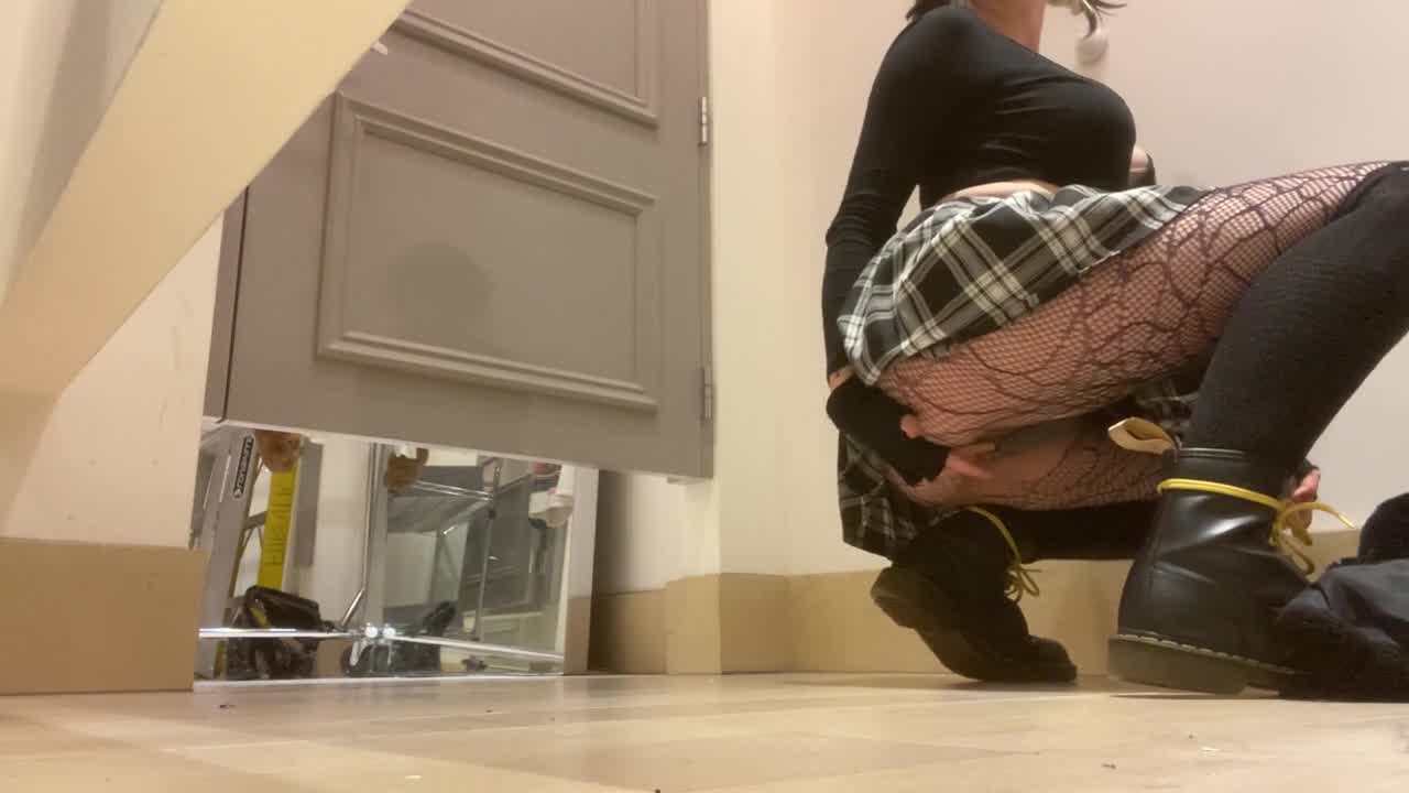 Horny Bi Atch Caught Wanking In Fitting Rooms Hotntubes