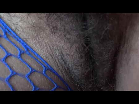 Показывает