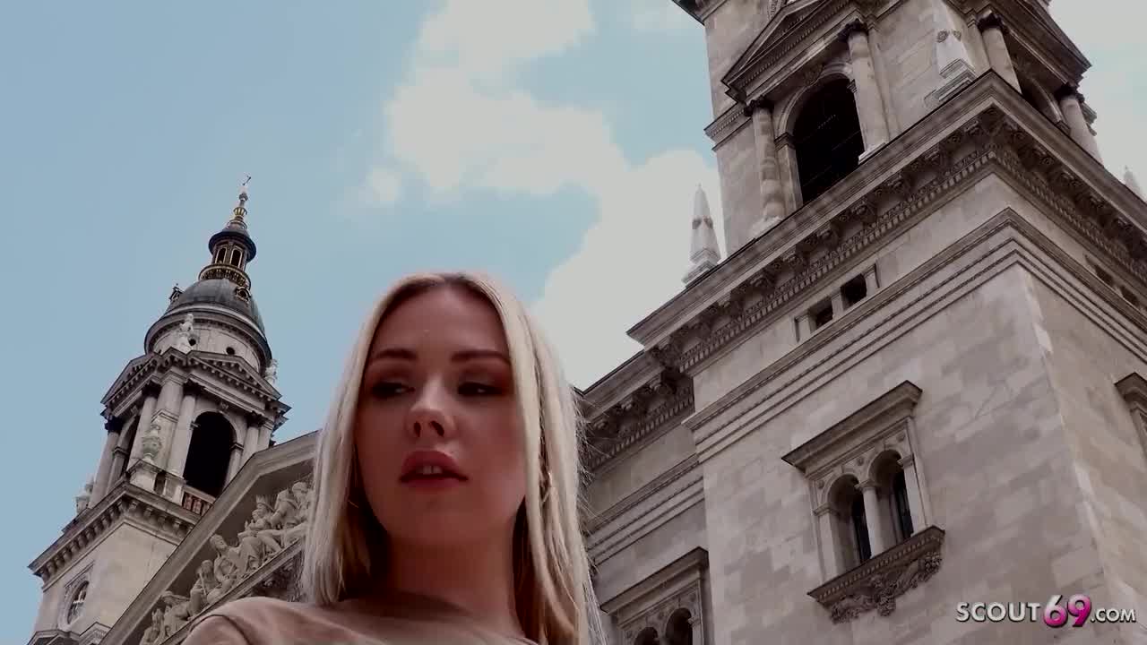 Model Angie Lynx Pickup And Sex At Street Audition Hotntubes