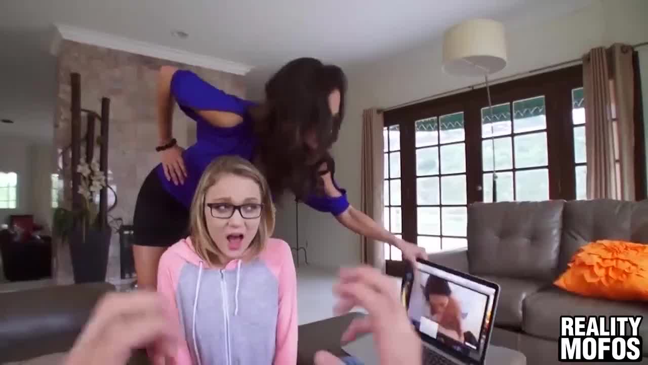 Busty Milf Instructs Teenage Kota Sky How To Nail Hotntubes