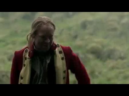 Catriona Balfe Outlander S1E08 