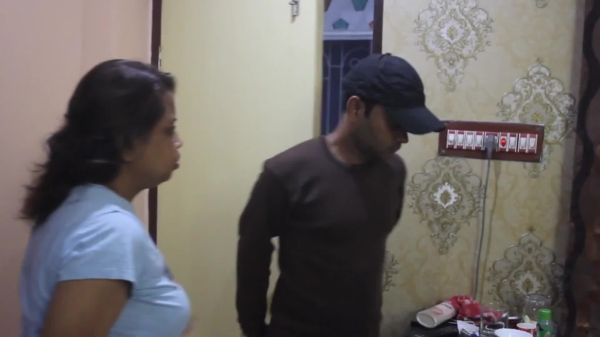 Indian Cougar Wife Ass Fucked And Impregnated By Husband S Friend Hotntubes