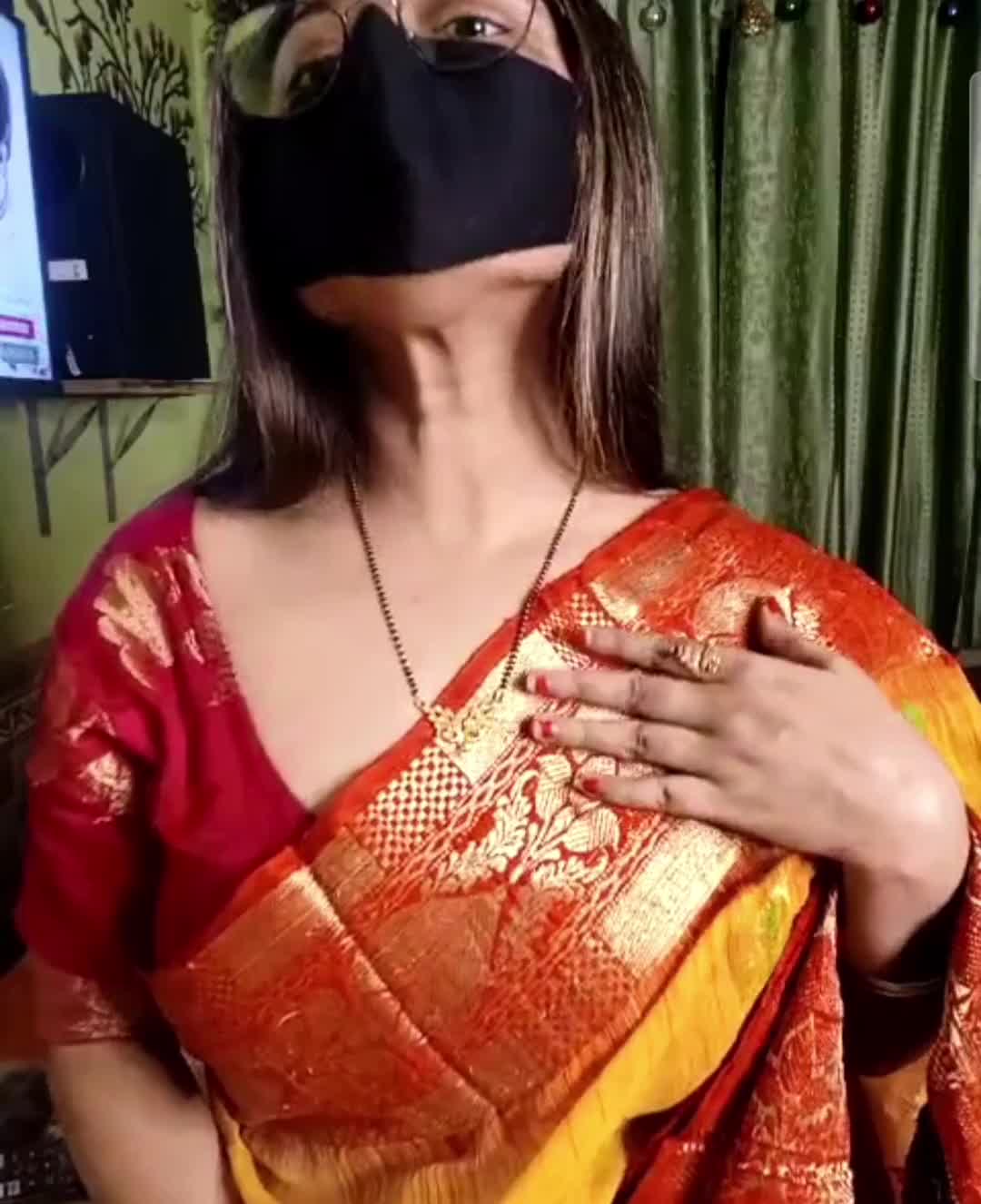 Lisa Bhabi Ne Apni Nude Dance Or Coochie Open Kari Hotntubes