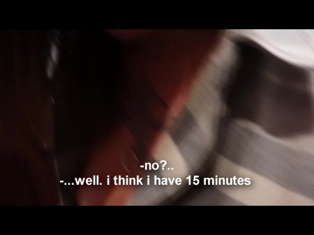 Она отдала себя курьеру для пиццы, в то время как ее мужа нет дома 