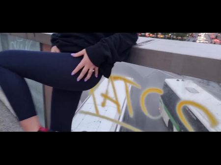 Cameltoe - Я носил плотные штаны для йоги, разорванные в публичном оргазме 