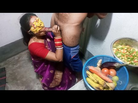 Bhabhi ne Kitchen Me Lund Chusa минет в кухне 