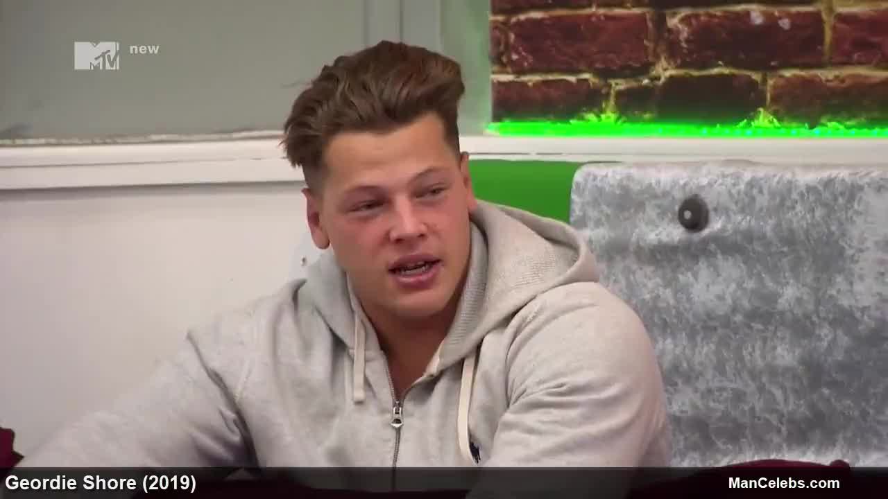 Exciting Tattoo Model Boyfriend Brennan Naked During Reality Display Hotntubes