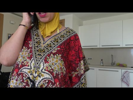 Beurette Arabe a la Chatte Chaude Poilue Se Fait Defoncer Par Son Boss Busnique 