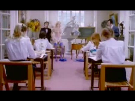 Brigitte Lahaie Les Petites Ecolieres (1980) SC2 