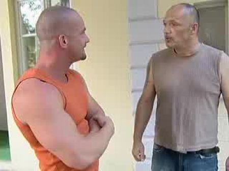 Германский дедушка трахает и пропитывает многие шлюхи фильма 