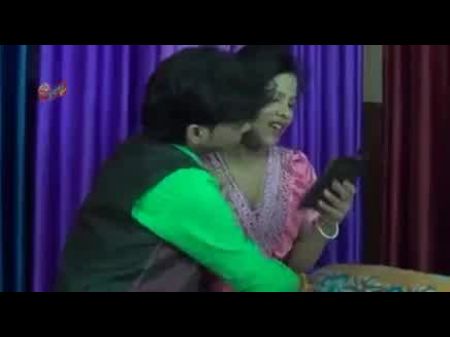 Bhabhi ne devar se thokwali 