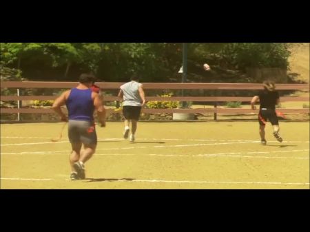 ева ангелина глубоко заглатывает и трахает толстый член на природе 