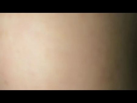 моя сводная сестра просит меня кончить в нее, пока она не забеременеет 
