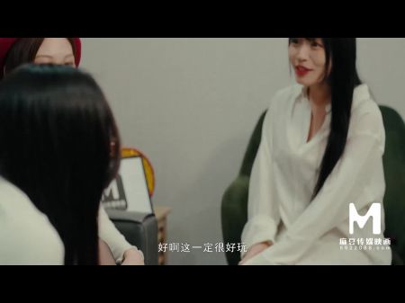 modelmedia asia семейный ужин в канун Нового года с мачехой и невесткой 