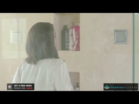 revisión de desempeño - chica se moja cuando el jefe folla ...