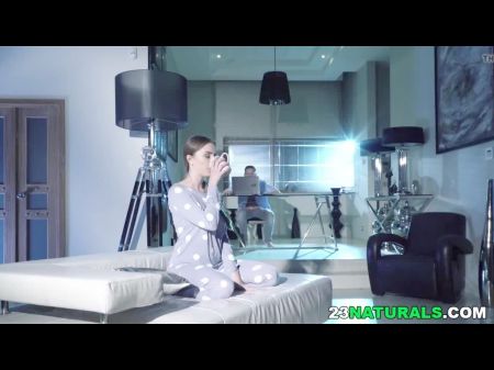 Lena Reif Offers Her Quim To Her Tough Working Man: Porno E3