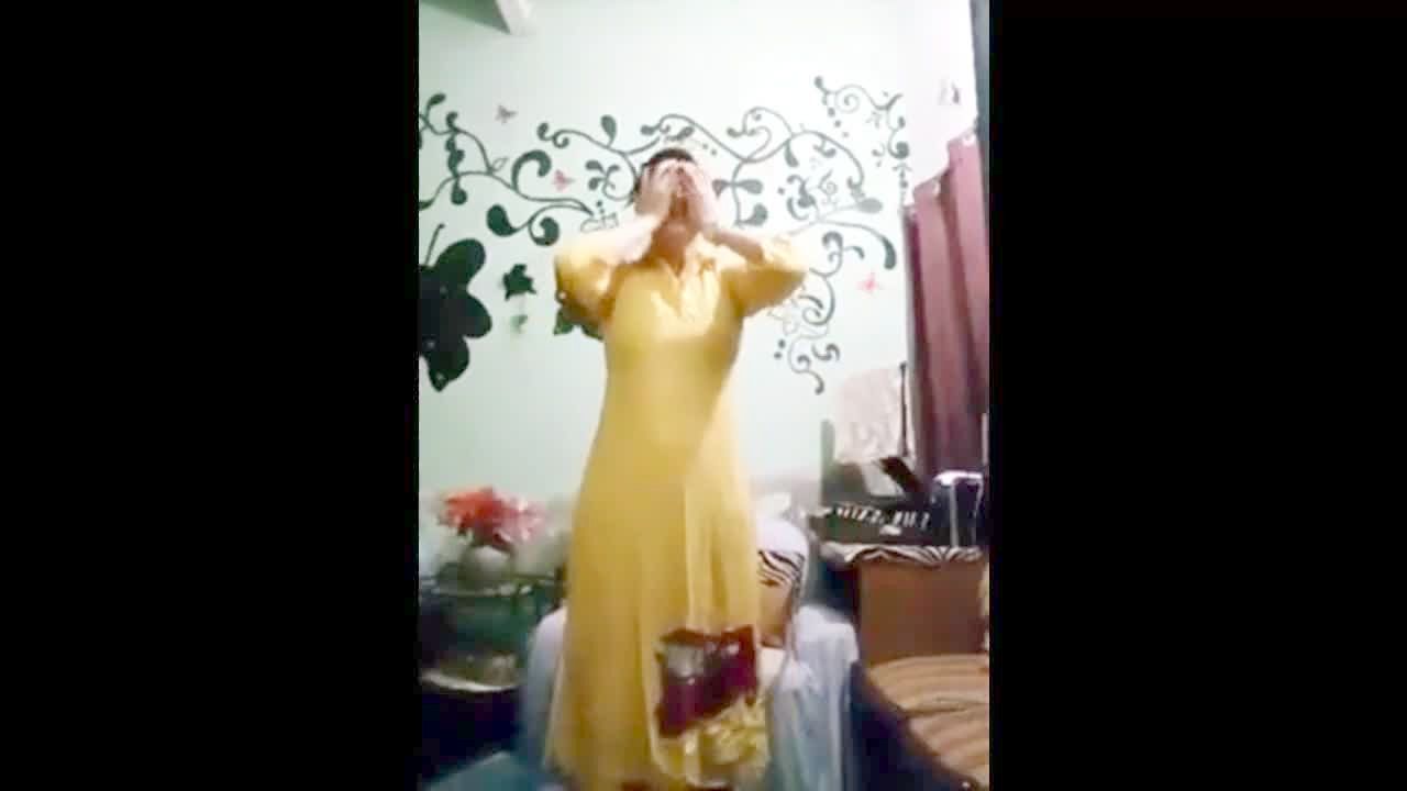 desi woman stripping excellent , free desi porno hd porn 91 - anybunny.com