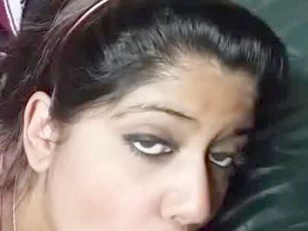 Desi Indian Gives A Lovely Penis Suck , Free Hd Porn 5d