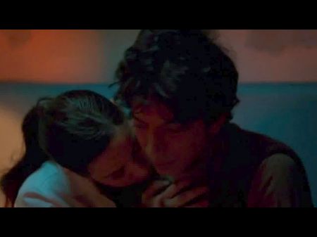 Indian Actress Ruby Bajaj Fantasy Act In Train: Hd Porn 74