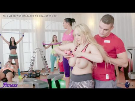 Fitness Rooms Giant Tits Babes Blowjob And Fuck Trainers .