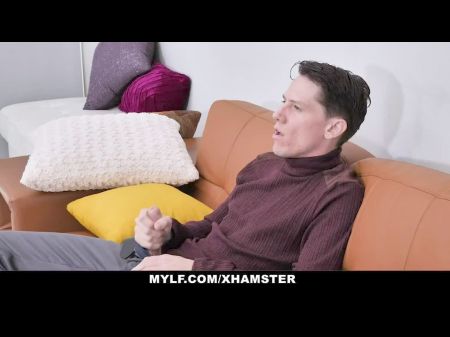 Mylf Geile Milf Koch Bekommt Cremige Sperma Auf Ihre Großen Titten