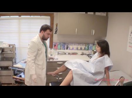 Медосмотр у гинеколога порно видео
