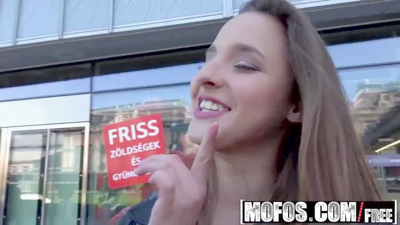 mofos - audience pick ups - amirah adara gets face pounded pic