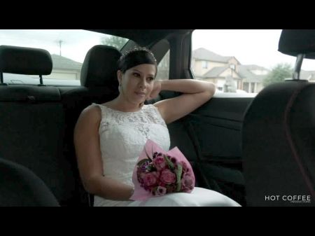 Braut lässt Bräutigam gepflanzt und fickt Ex-Freund: Porno-CD