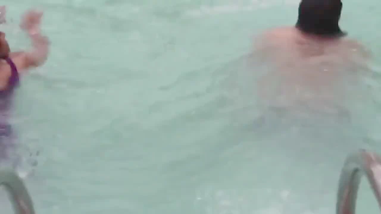 Bhabhiteach Com - desi bhabhi teaching swimming to devar , porn 17 - hotntubes.com