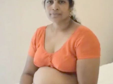 Tantchen zeigt Brüste: kostenlos HD-Porno-Video 4a