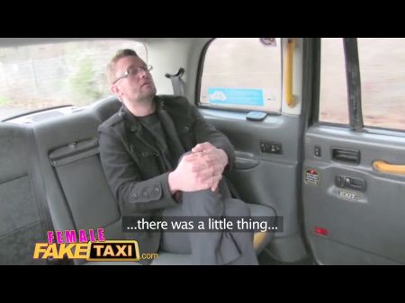 Reportero de taxi falso femenino recibe primicia de sexo caliente: bf porno